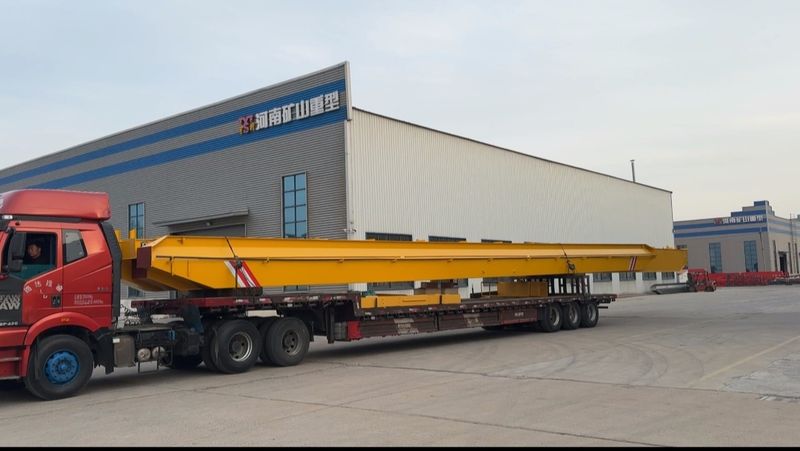 電動(dòng)葫蘆橋式起重機(jī) LH10t-27.95m 電動(dòng)單梁起重機(jī) LD5t—23.3m 制作完成，發(fā)往浙江省金華市交付客戶使用